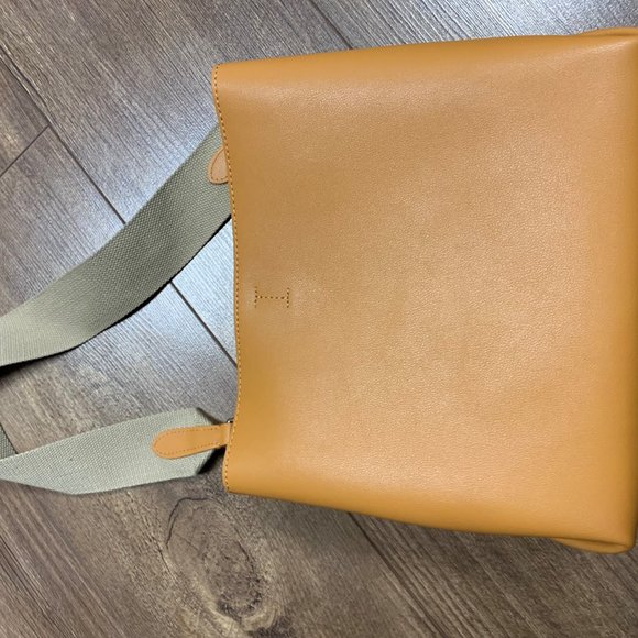 Slowline Utility Bag - Picture 3 of 3